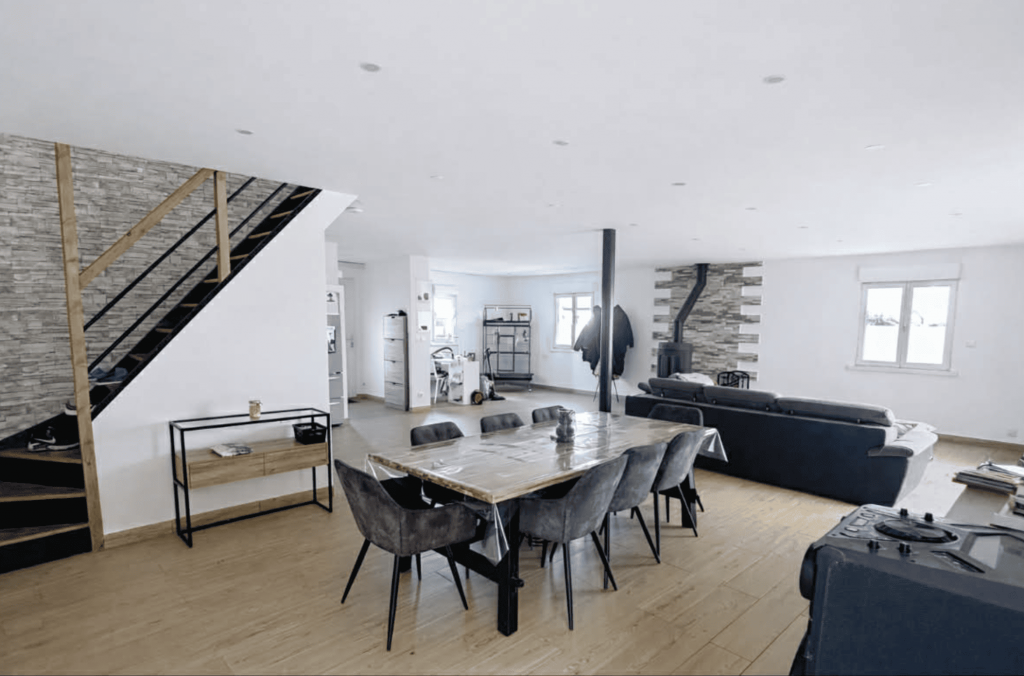 SEJOUR 2 MAISON FLG BIEN IMMO ALEXANDRA CHARLET